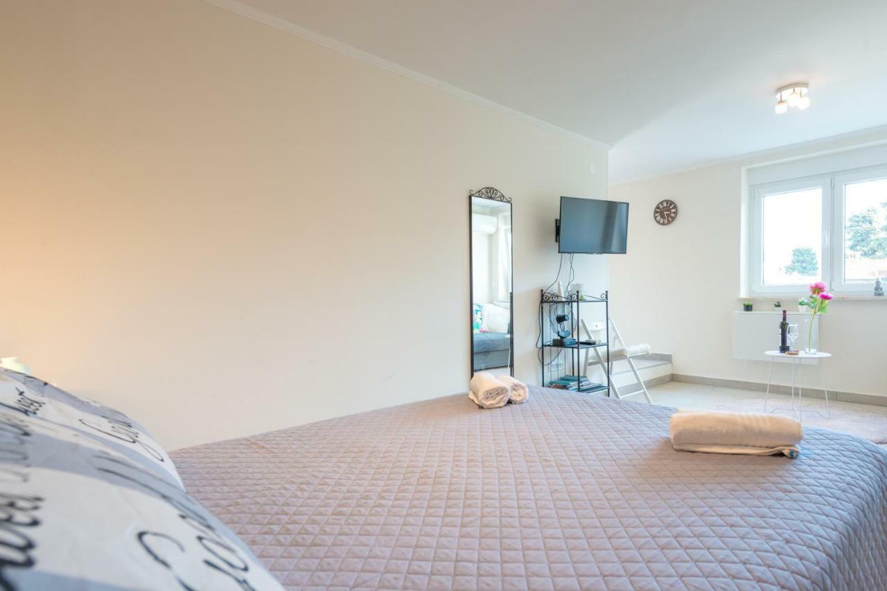 Brand New Studio With Terrace & Parking Dubrovnik Ngoại thất bức ảnh